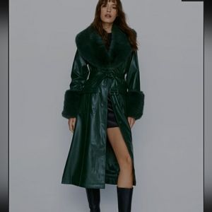 Nasty gal faux fur trim trench coat PLUS SIZE